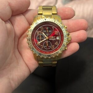 Men Invicta Watch Gold